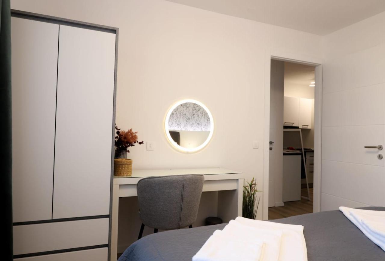 Apartman Nila Lägenhet Vukovar Exteriör bild