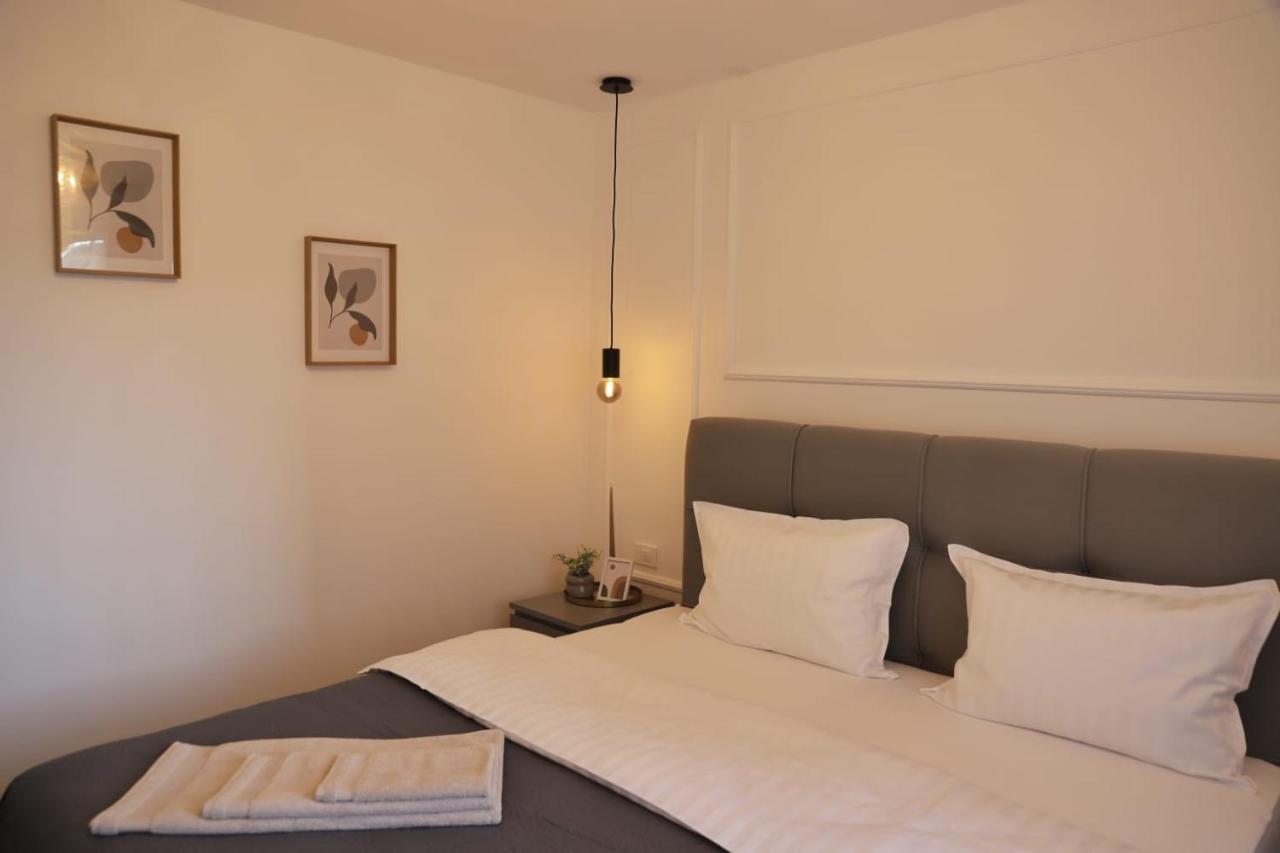 Apartman Nila Lägenhet Vukovar Exteriör bild