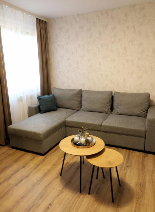 Apartman Nila Lägenhet Vukovar Exteriör bild